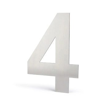 De Adamo RVS 15cm van yessential.nl is een metallic nummer 4 met een geborsteld zilveren afwerking en modern design, ideaal als stijlvol huisnummer voor in huis.
