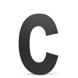 Een grote Adamo Black 15cm letter C van yessential.nl op een witte achtergrond-ideaal als modern huisnummer zwart of rvs huisnummer accent voor in huis.