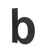 De Adamo Black 15cm van yessential.nl is een zwarte, rechtopstaande kleine letter 'b' met een modern, gedurfd ontwerp en gladde afwerking - ideaal als huisnummer zwart voor eigentijdse ruimtes.