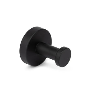 De Kyano Black Hook van yessential.nl heeft een matzwarte afwerking met een ronde basis en cilindrische pin, ideaal voor de badkamer, afgebeeld tegen een effen witte achtergrond.