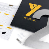 De Adamo RVS 15cm metallic nummer 2 kit van yessential.nl bevat een zwarte map, instructieblad, schroeven, muurpluggen en het geborstelde metalen nummer-perfect voor wie op zoek is naar stijlvolle huisnummers.