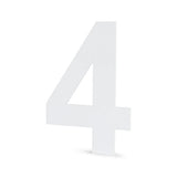 Een groot, wit, 3D nummer 4 uit de Adamo White 30cm collectie van yessential.nl staat rechtop tegen een effen witte achtergrond - ideaal als RVS huisnummer.