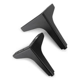 De Menno Black 13cm van yessential.nl heeft twee strakke, V-vormige stalen meubelpotten met bevestigingsgaten aan de bovenkant voor eenvoudige bevestiging, afgebeeld op een witte achtergrond in een modern, minimalistisch ontwerp.
