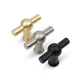 Tien Rando Black Knobs van yessential.nl worden op een witte achtergrond getoond.