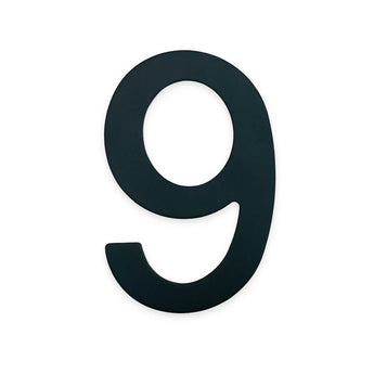 Een groot, vetgedrukt zwart cijfer negen (9), vergelijkbaar met de Animo Black 7,6cm (geen boor) van yessential.nl, weergegeven op een effen witte achtergrond.