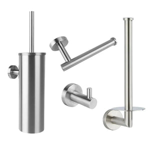 De Romano RVS WC-set van yessential.nl bestaat uit vier roestvrijstalen badkameraccessoires: een wc-borstelhouder, wc-papierhouder, haak en reserverolhouder - een ideale complete set voor elke moderne, stijlvolle ruimte.