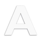 De Adamo White 20cm van yessential.nl heeft een vetgedrukte hoofdletter A in wit met een subtiele schaduw op een effen witte achtergrond.